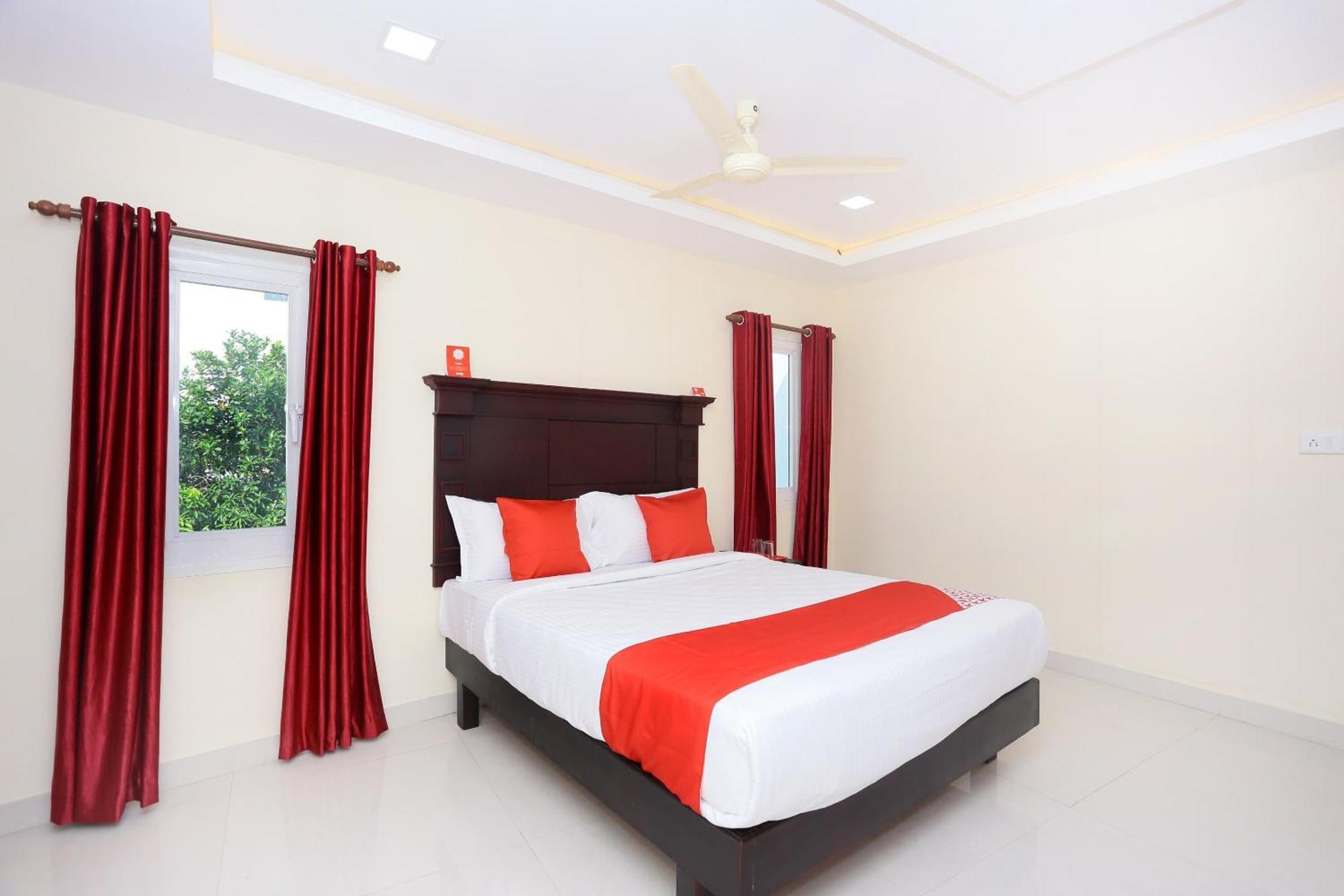 Hotel O Malabar Plaza Kochi Екстериор снимка